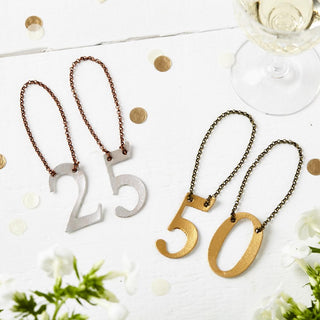 These bottle tags are great for anniversaries and birthdays - or even for wedding table numbers