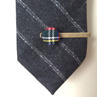 scottish tartan vintage tie pin